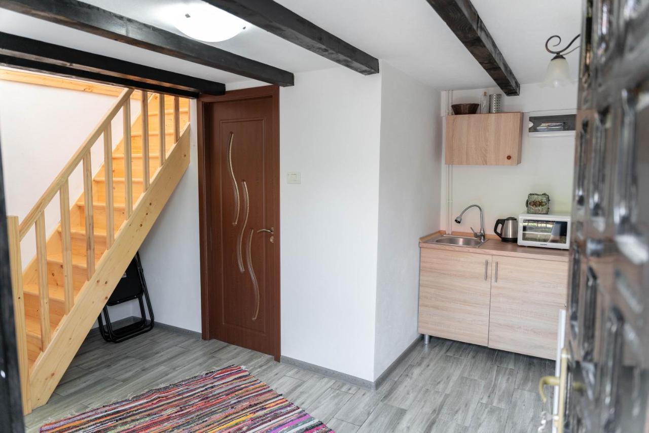 La Fanar Guesthouse Curtea de Argeş Exteriér fotografie